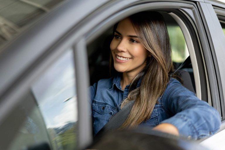 Pagar multa por conducir sin seguro